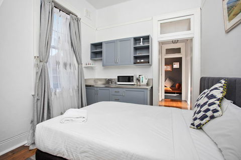 Sydney Harbour Bed And Breakfast - Accommodation Resorts 8