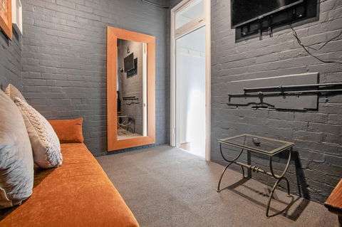 Sydney Harbour Bed And Breakfast - Accommodation Resorts 5