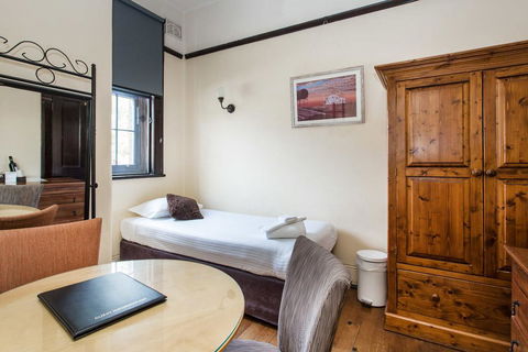 Sydney Harbour Bed And Breakfast - Accommodation Resorts 19