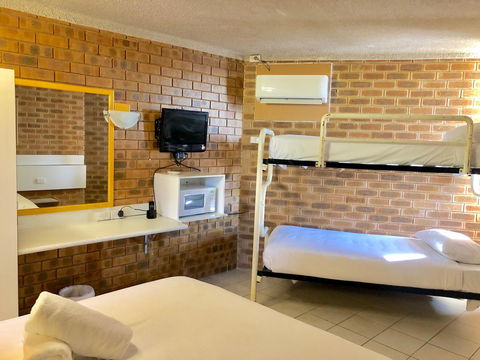 Marco Polo Motor Inn Sydney - Accommodation Resorts 16
