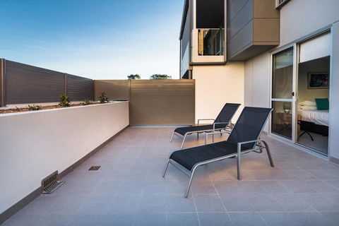 Hamilton Executive Apartments - Accommodation Resorts 28