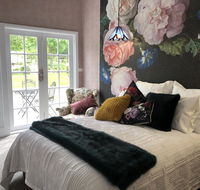 Chanticleer Gardens - Accommodation Resorts