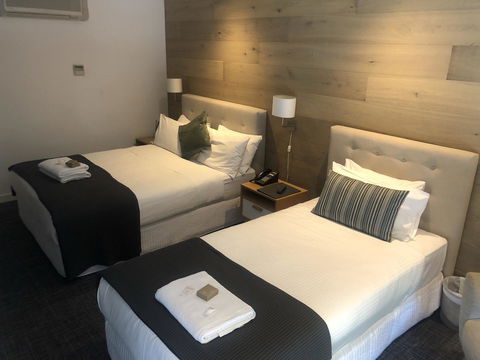 Crown Hotel Surry Hills - Accommodation Resorts 11