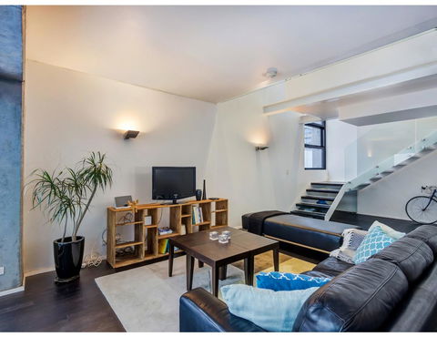 Urban Loft Close To Sydney Hot Spots - Accommodation Resorts 6