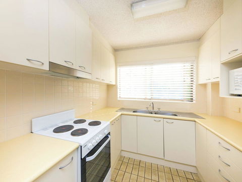Centrepoint 10 - Accommodation Resorts 7
