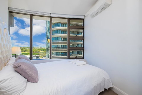 Australian Tower Stay - Accommodation Resorts 2