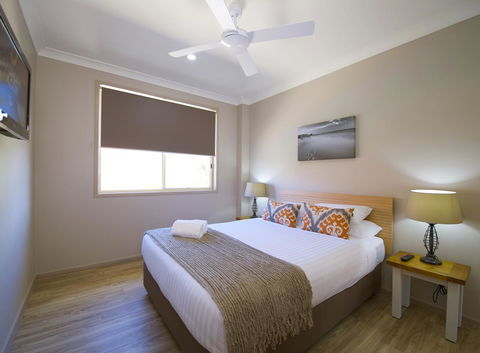 Marty's @ Little Beach - Accommodation Resorts 20
