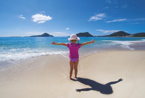 Marty's @ Little Beach - Accommodation Resorts 2