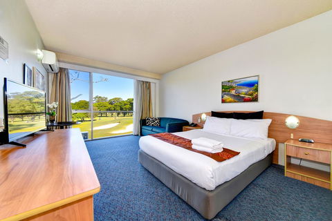 The Select Inn Ryde - Accommodation Resorts 25