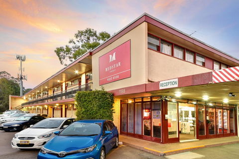 The Select Inn Ryde - Accommodation Resorts 13
