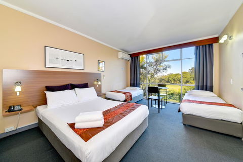 The Select Inn Ryde - Accommodation Resorts 29