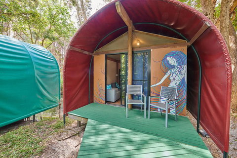 Arts Factory By Nomads - Accommodation Resorts 24