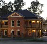 Carlyle Suites  Apartments - Accommodation Resorts