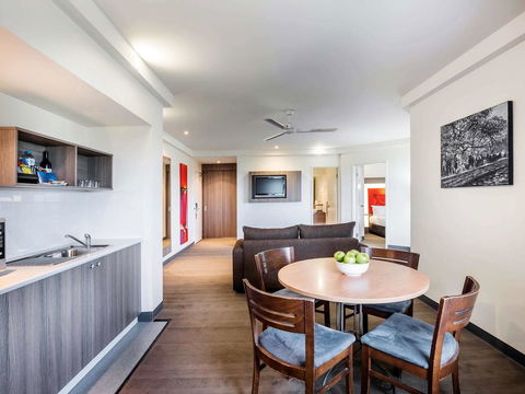 Novotel Darwin CBD - Accommodation Resorts 30