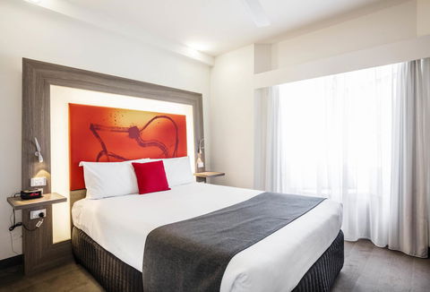 Novotel Darwin CBD - Accommodation Resorts 5