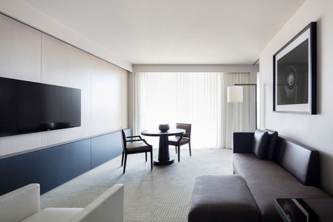 Hotel Realm - Accommodation Resorts 10