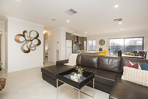 BOUTIQUE STAYS - Carinya - Accommodation Resorts 1