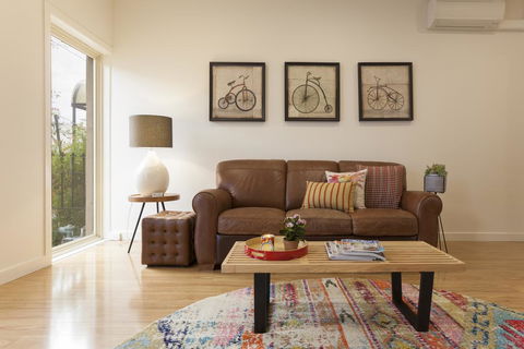Boutique Stays - Central Park, South Melbourne Townhouse - Accommodation Resorts 1