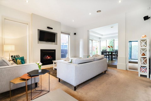 Boutique Stays - Mentone Abode - Accommodation Resorts 1