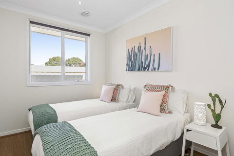 Boutique Stays - The Richardson - Accommodation Resorts 1