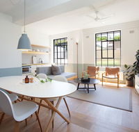 Boutique Sunlit Studio with Designer Furnishings - Accommodation Resorts