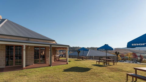 Bowen Inn Motel - Accommodation Resorts 0