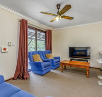 Bright Neat  Convenient House - Accommodation Resorts