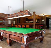 Brookfield Retreat - Large Holiday Home / Group Accommodation - Accommodation Resorts