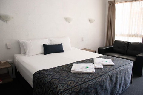 Bundaberg Spanish Motor Inn - Accommodation Resorts 3