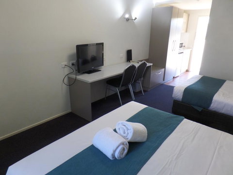 Burke & Wills Mt Isa - Accommodation Resorts 1