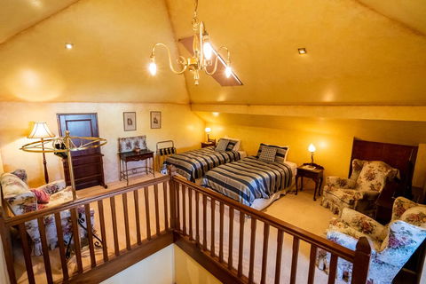 Buxton Manor - Accommodation Resorts 2