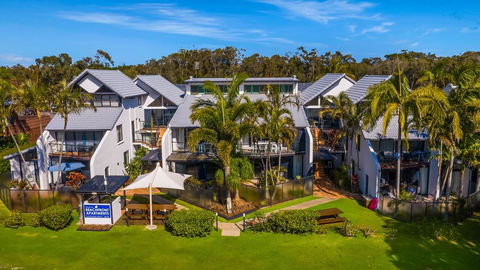 Byron Bay Beachfront Apartments - Accommodation Resorts 0