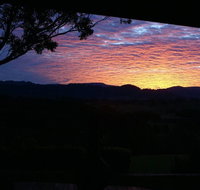 Byron Bay hinterland house - amazing sunset views - Accommodation Resorts