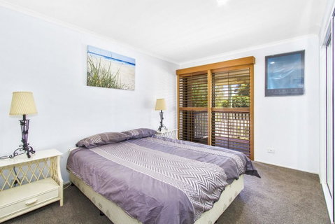 CABARITA BEACH BLISS - HOLIDAY HOME ON THE LAKE - Accommodation Resorts 2