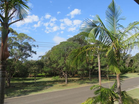 Cabenay 3 - VIEWS ACROSS THE PARK - Accommodation Resorts 2