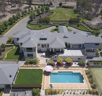 Canberra Luxury Estate - Accommodation Resorts
