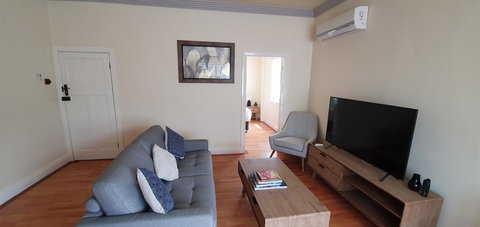 Canungra Hotel - Accommodation Resorts 3