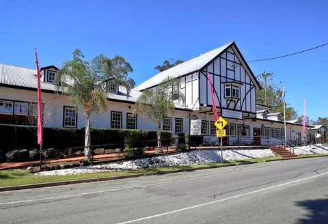 Canungra Hotel - Accommodation Resorts 0