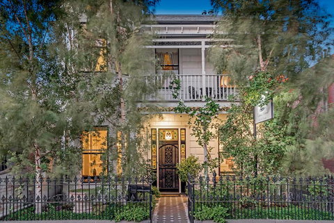 Captains Retreat Apartments And Cottages - Accommodation Resorts 0