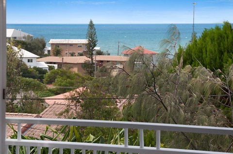 Carolyn's Beach House - Accommodation Resorts 1