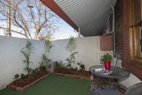 Carrington Charm - CBD - WiFi - Parking - Accommodation Resorts 1