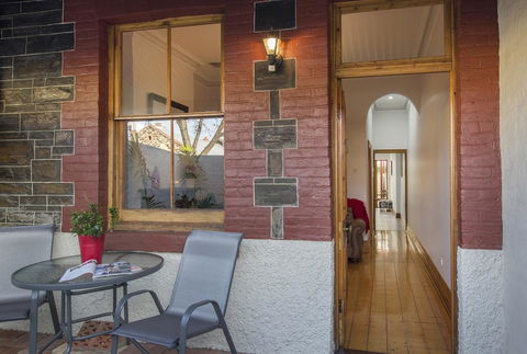 Carrington Charm - CBD - WiFi - Parking - Accommodation Resorts 2
