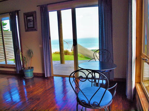 Castaways Apollo Bay - Accommodation Resorts 2