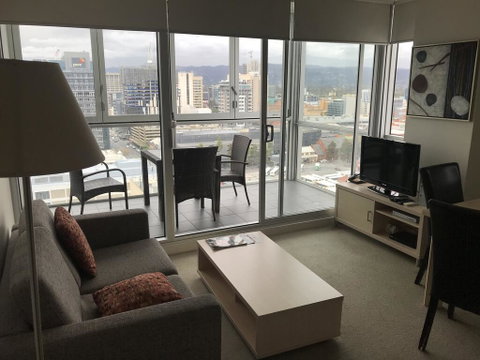 CBD Penthouse View Apartment - Accommodation Resorts 2