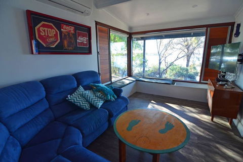 CDC-625 Beach House - Accommodation Resorts 2