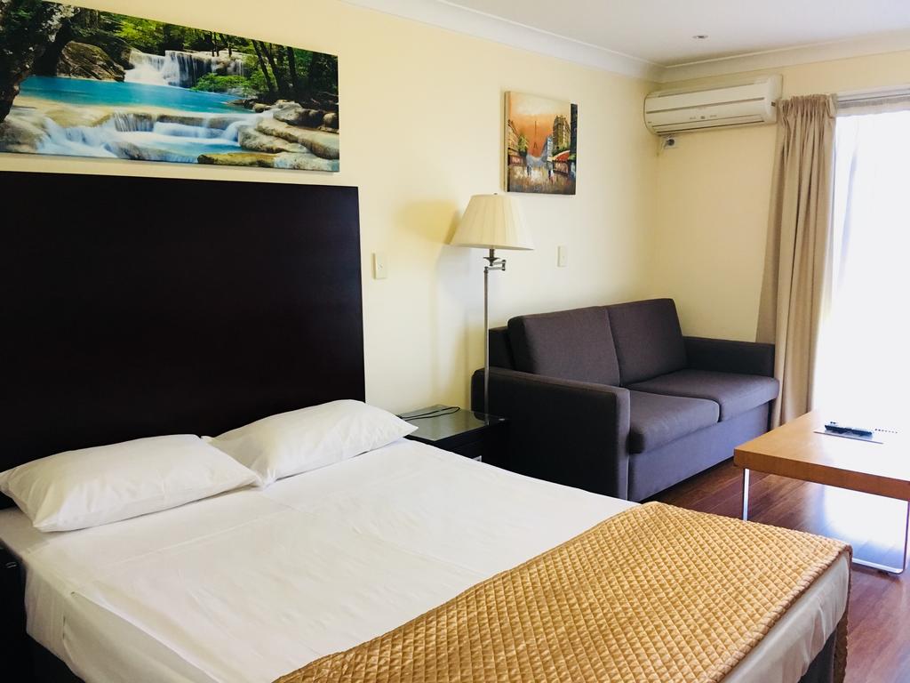 Graceville QLD Accommodation Resorts