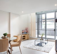 Central City Loft With Gym and Pool - Accommodation Resorts