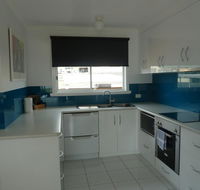 Central Luxury with Fabulous Views - Accommodation Resorts
