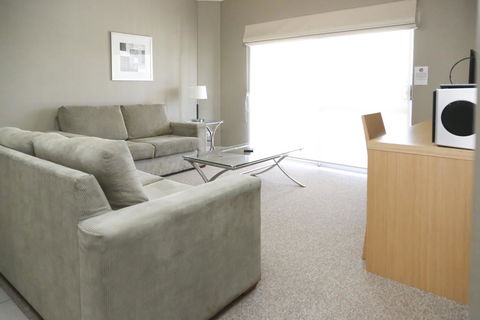 Centrepoint Apartments Griffith - Accommodation Resorts 3