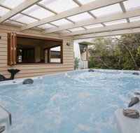 Charles Central Oasis 8 - Accommodation Resorts